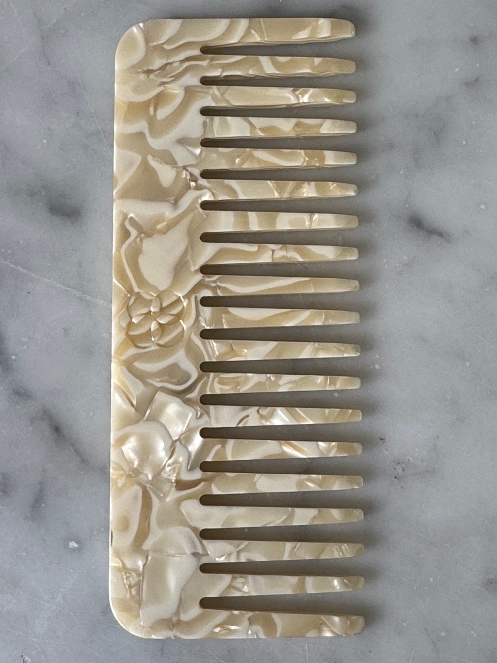 Pureology marbled Beige  Wide-Tooth detangling Hair Comb